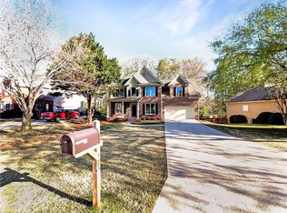 6215 Spring Lake Dr, Flowery Branch, GA 30542