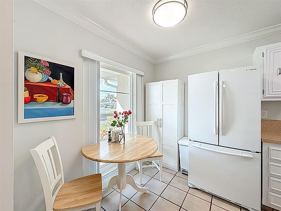 4th image of 8891 Bella Vista Drive #291