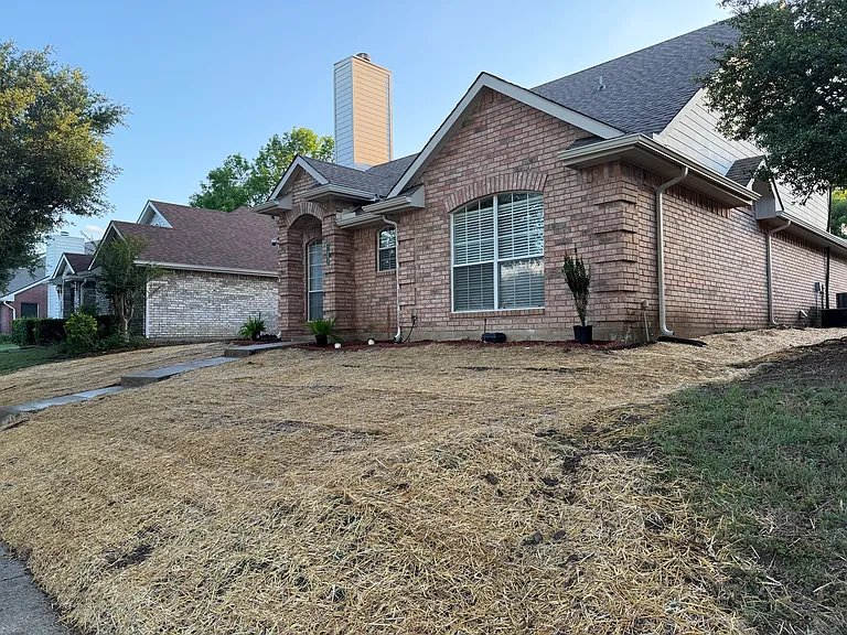 7865 Squire Ln — Photo 2