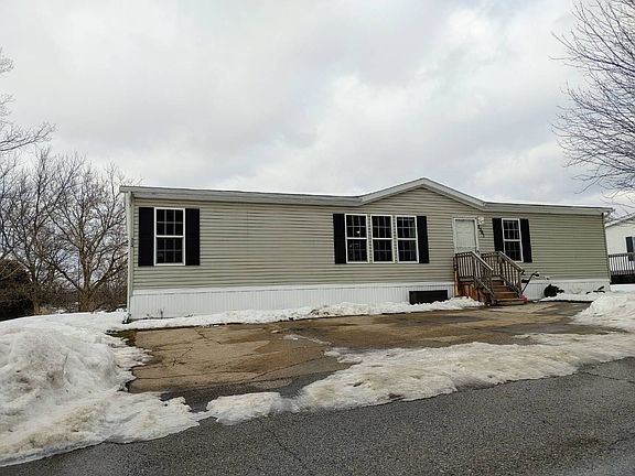 2nd image of 2561 Truman Ave