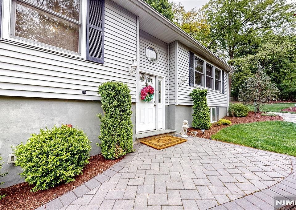 1st image of 50 Seminole Ave