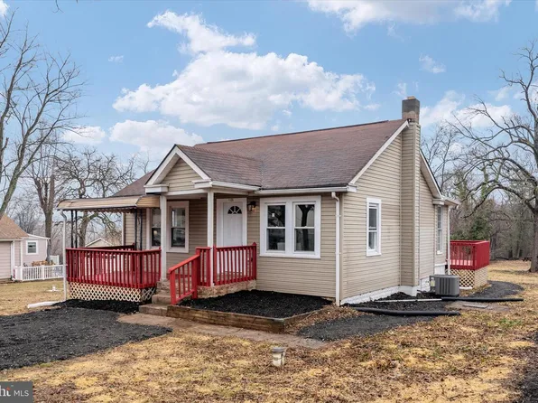 1125 Furnace Rd, Linthicum, MD 21090