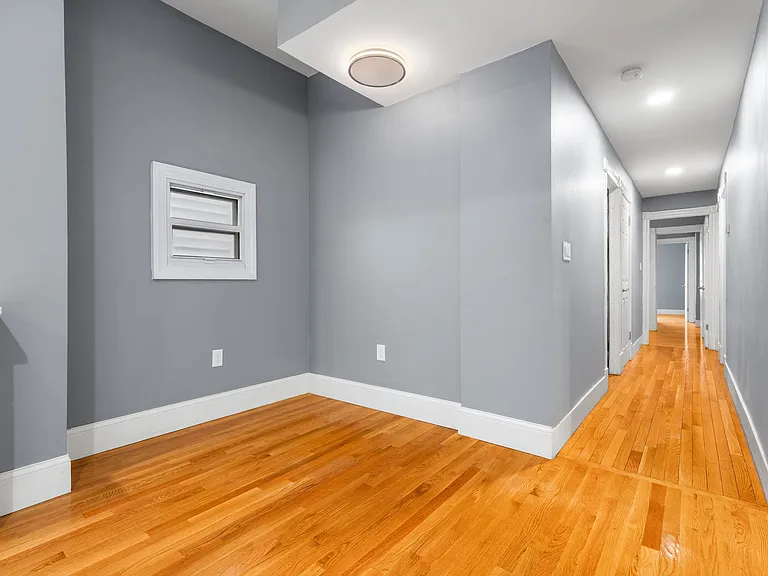 111 Falcon St #3 — Photo 9