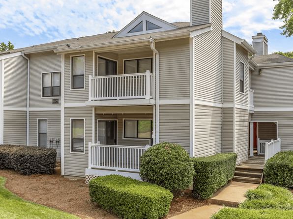 Bridges at Mallard Creek Apartment Homes | 7916 Harris Hill Ln, Charlotte, NC