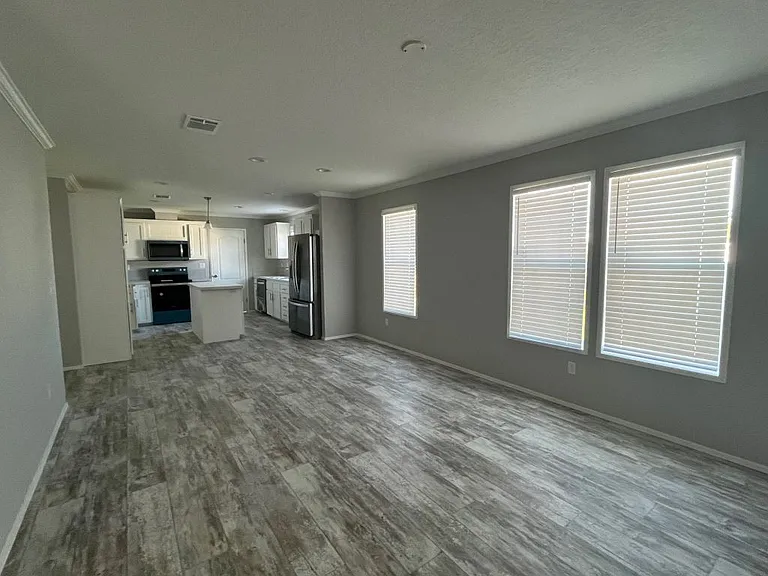 36 Eland Dr #36 — Photo 8