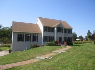 8 Joy Rd, Salisbury, MA 01952