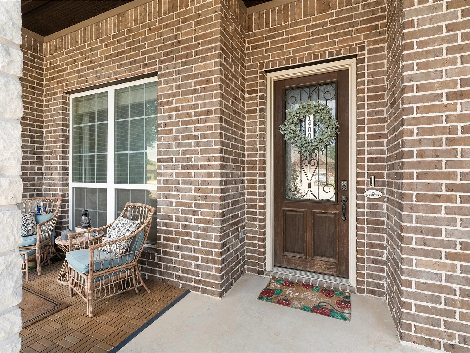 3 bed, 2.5 bath, 2429 sqft, $2,800 — Photo 3