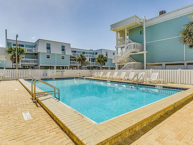 1100 Fort Pickens Rd #C1 — Photo 27