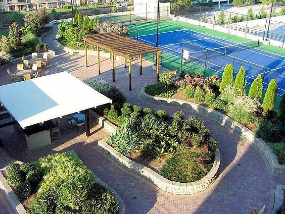 Tennis Court / BBQ area