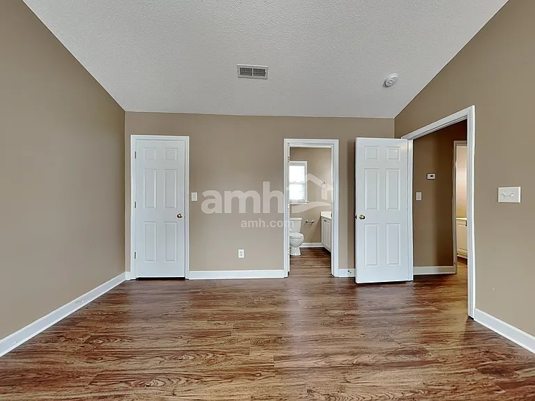 212 Sedge Meadow Dr — Photo 9