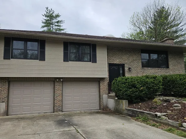 4520 W Waterford Ct, Columbia, MO 65203