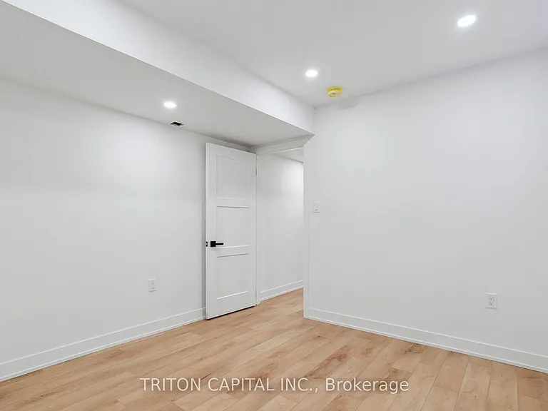 75 Wheatfield Rd #LOWER — Photo 7