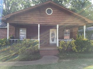 110 Forest St, Union, MS 39365