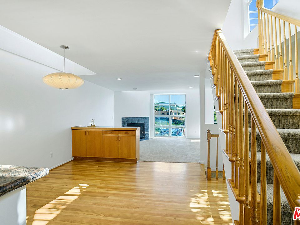1st image of 753 Pier Ave APT A