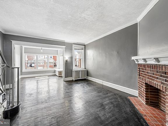 5th image of 854 Foulkrod St