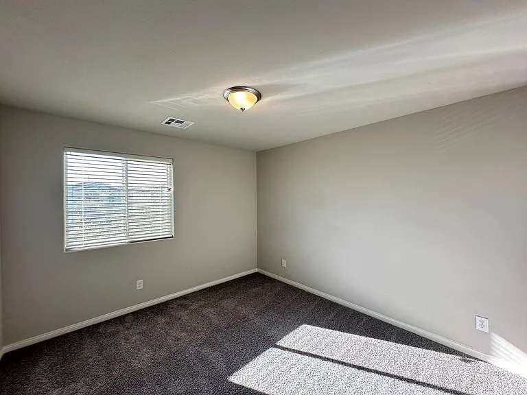 7860 Pink Opal Ave — Photo 17