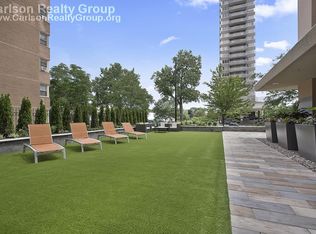 5000 N Sheridan Rd, Chicago, IL 60640