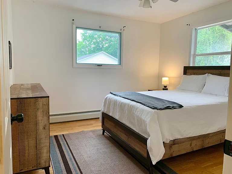 4 Washington St #1 — Photo 8