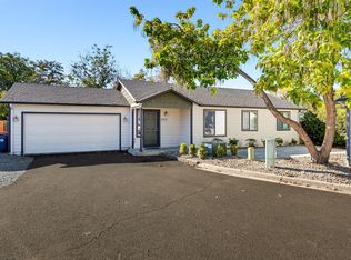 905 Narregan St, Medford, OR 97501