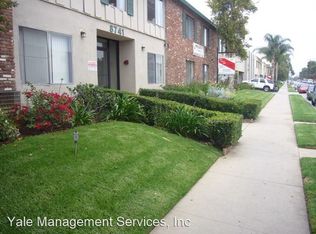 8741 Owensmouth Ave #4, Canoga Park, CA 91304