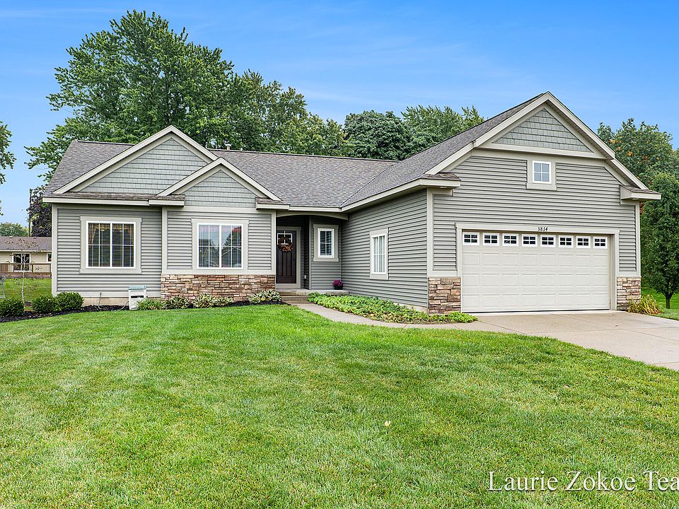 3814 Kentucky Ln, Hudsonville, MI 49426 | Zillow