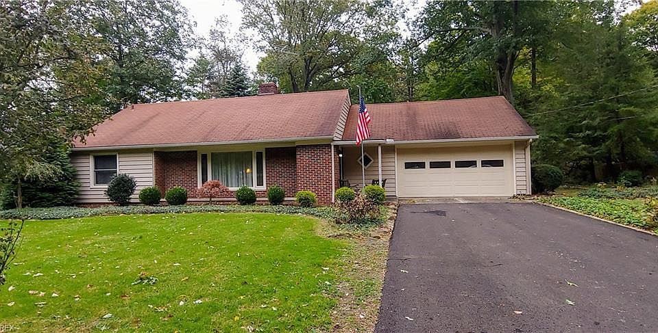 1st image of 4889 E Park Dr