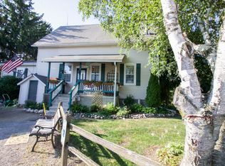 2961 Center Rd, Cedarburg, WI 53012
