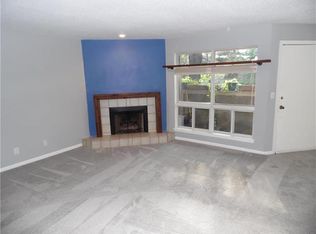 11146 Nieman Rd APT 102, Overland Park, KS 66210