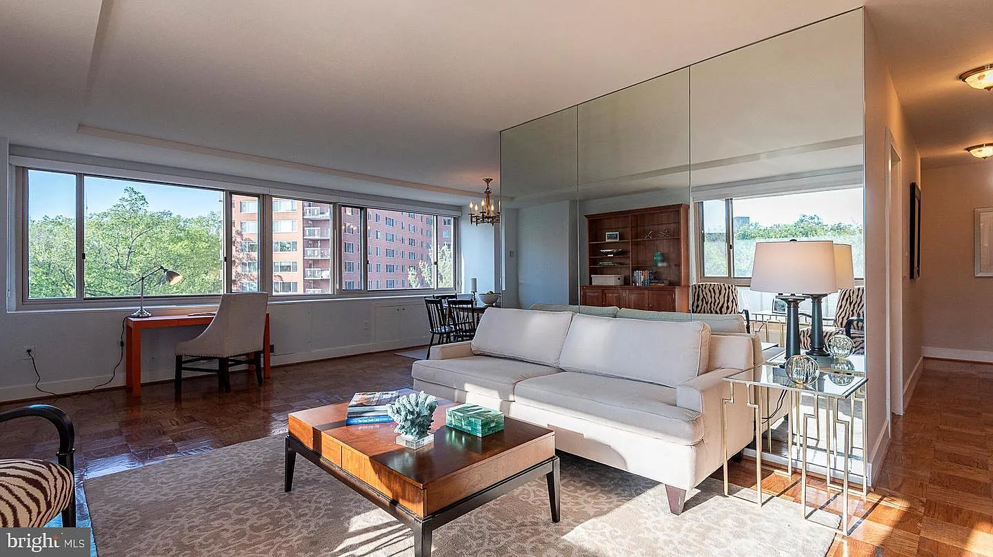 1 bed, 1.0 bath, 950 sqft, $3,950 — Photo 4