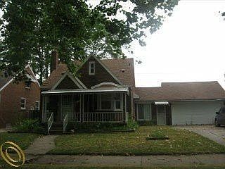 2nd image of 19806 Mark Twain St