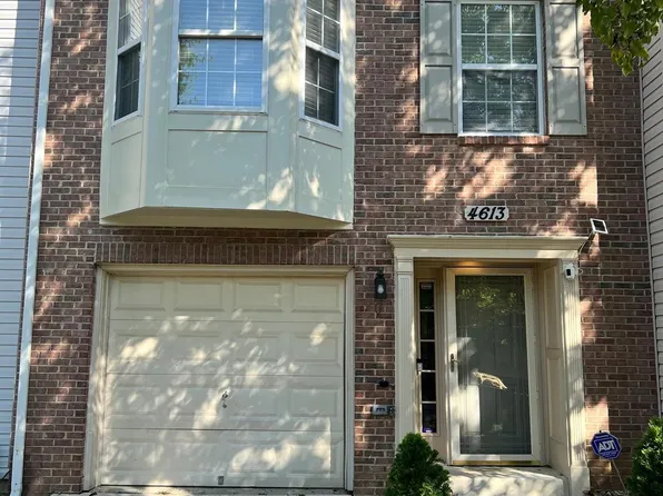 4613 Snowflower Blvd, Oxon Hill, MD 20745