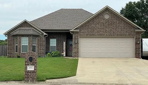 466 Silverstone Dr Photo 1