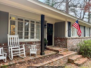 211 Chippewa Cir, Jackson, MS 39211