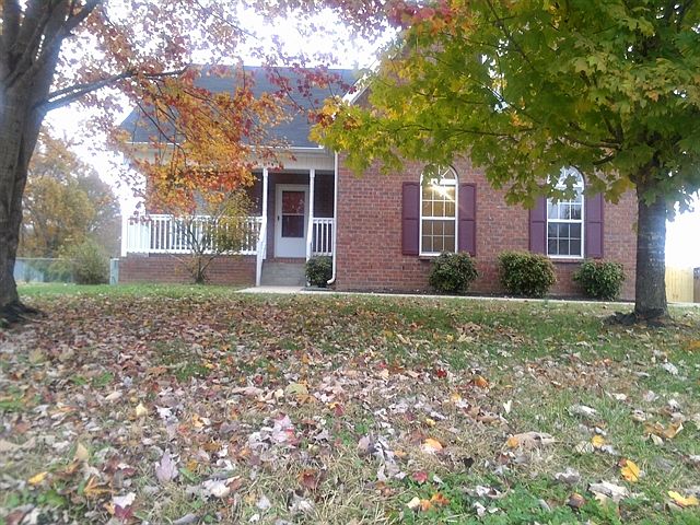 1st image of 3438 Meadowhill Dr