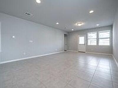 4th image of 1921 Pecan Island Dr