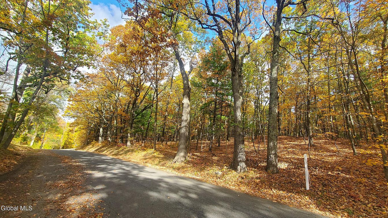 1st image of L25 Fischer Road
