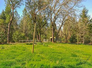 327 Randy Dr, Grants Pass, OR