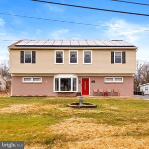 2012 Lockwood Ln, Feasterville, PA, 19053