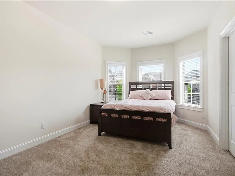 1220 Wesleyan Pl — Photo 26