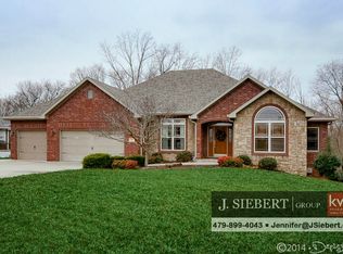 68 Taylor Dr, Bella Vista, AR 72714