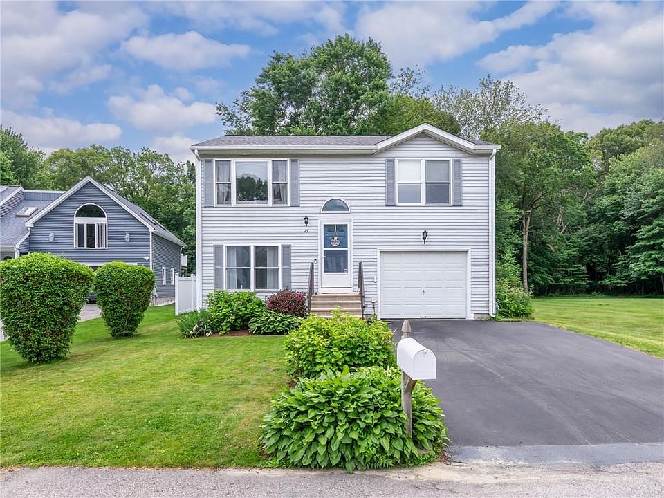 1st image of 75 Canning St