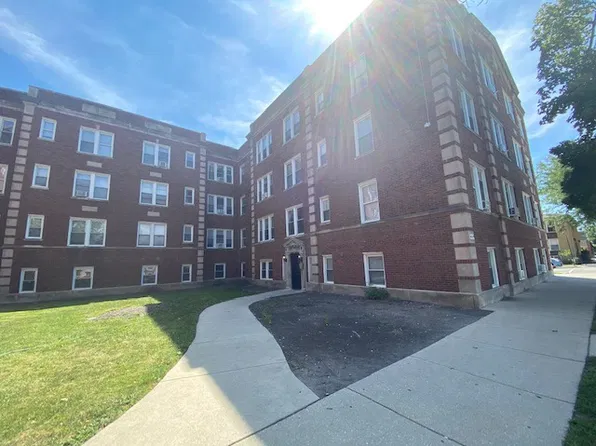 4046 N Laporte Ave #2C, Chicago, IL 60641