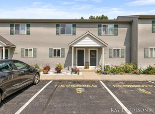136 Irving Rd UNIT 5, Middleville, MI 49333