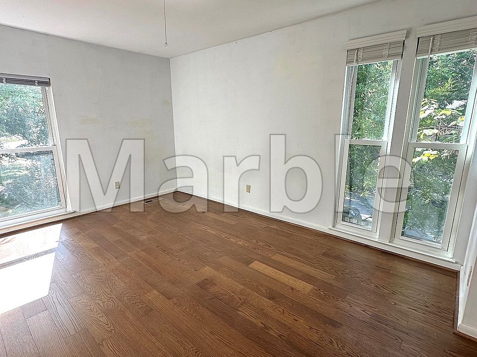 1st image of 7311 Larrup Ct