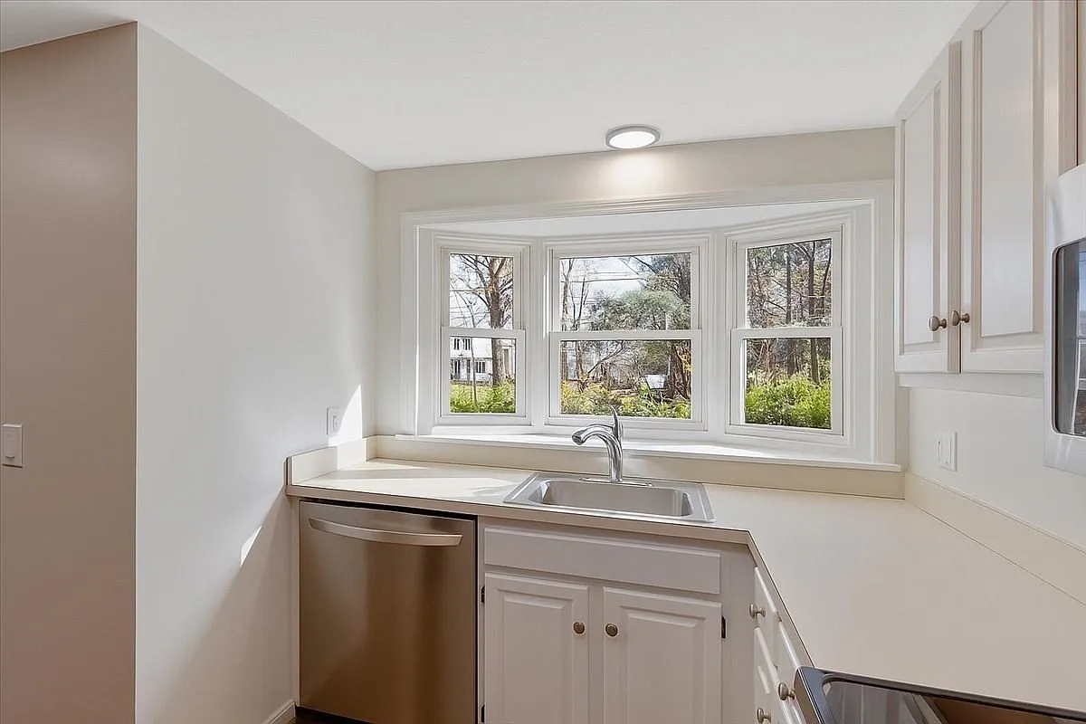 2 bed, 2.5 bath, 1152 sqft, $3,000 — Photo 4