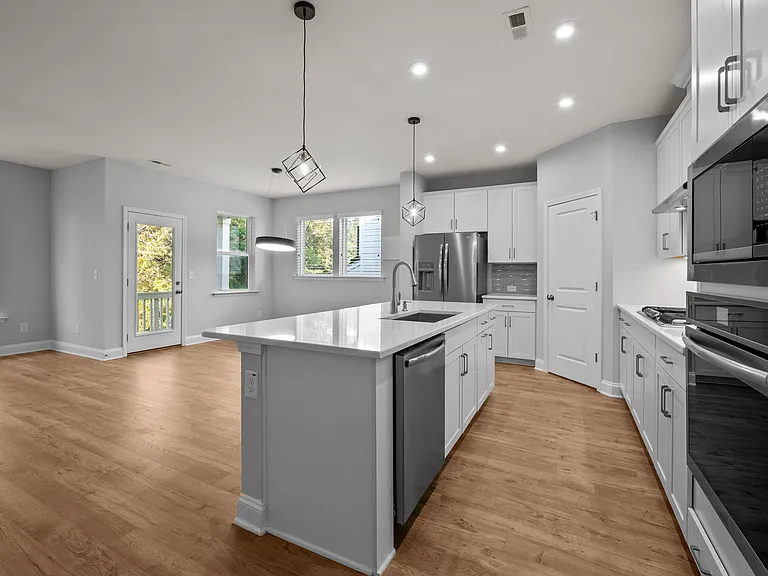 6508 Amber Springs Dr — Photo 15