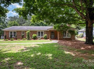 418 Melody Ln, Shelby, NC 28152