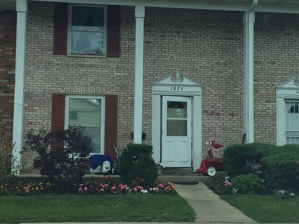 1st image of 1829 McKool Ave