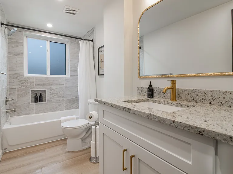 3905 Crooks Rd #23 — Photo 11