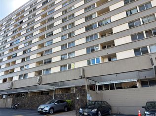 Sunset Lakeview, Honolulu, HI 96818